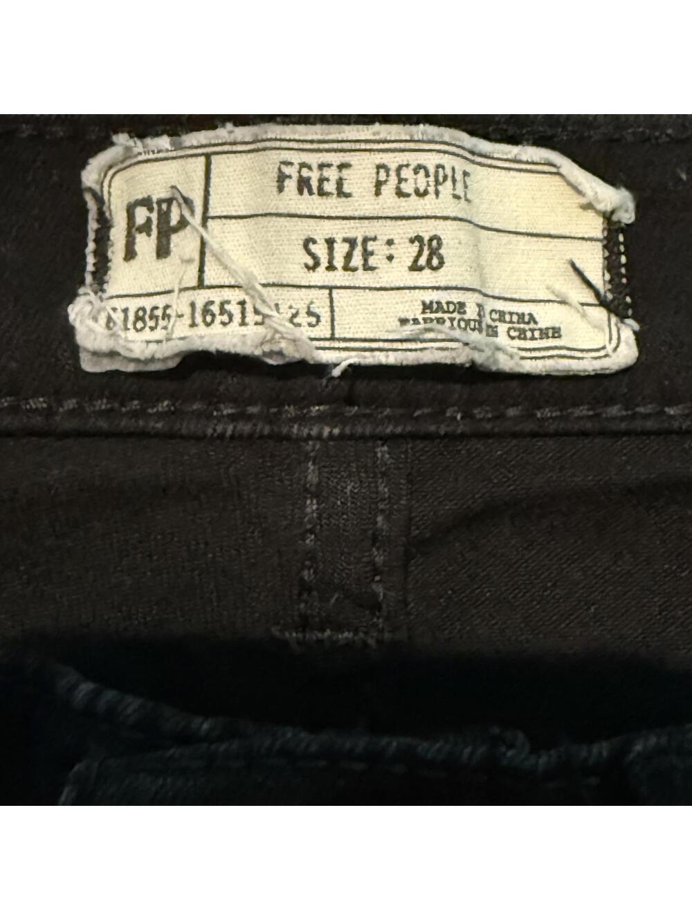 Free People Cropped Boot Split Hem Jeans Frayed Hem Exposed Button Fly 28 Black - Picture 4 of 5